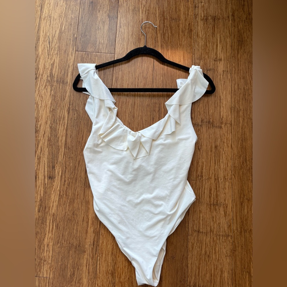 Eberjay | So Solid Loreta Ruffle One Piece - Picture 6 of 6